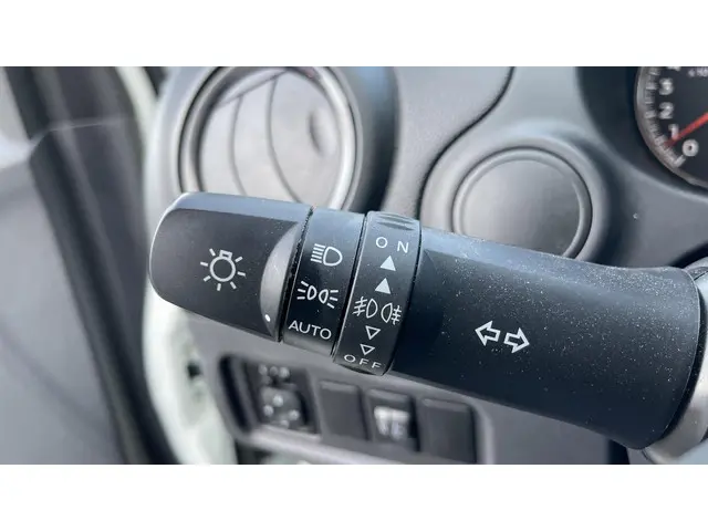 Mitsubishi Space Star 1.2 Connect+ 2024 Benzine 23