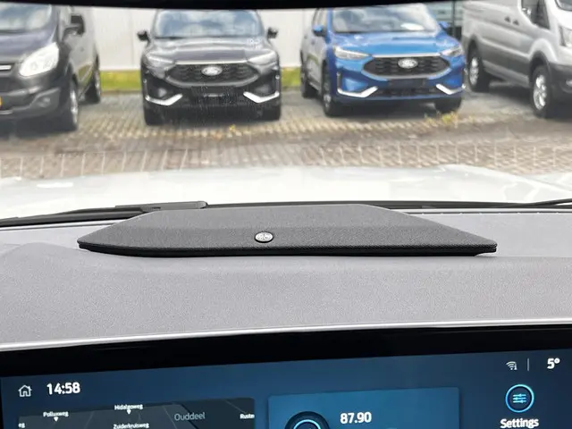 Ford Kuga 2.5 PHEV Sound Edition 2025 Hybride Benzine 43