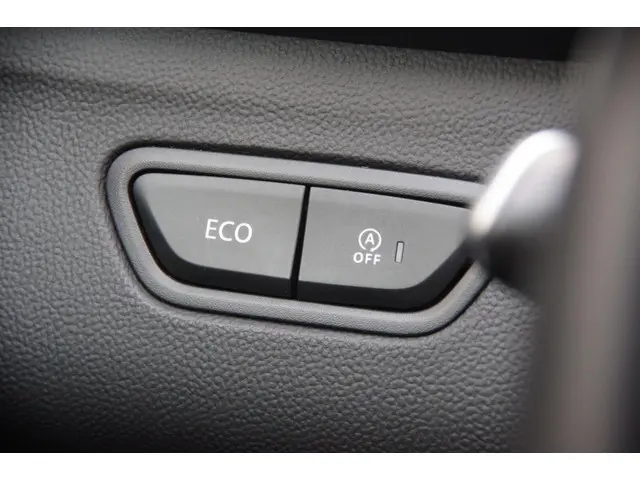 Renault Kadjar 1.2 TCe Bose 2018 Benzine 16