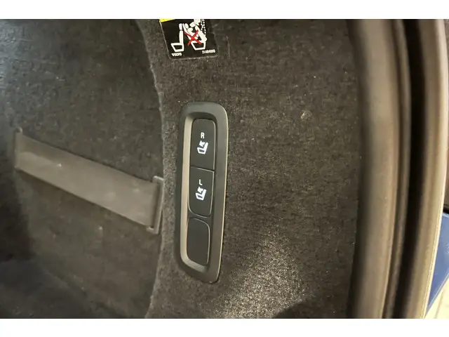 Volvo V90 T4 190pk R-Design 2018 Benzine 45