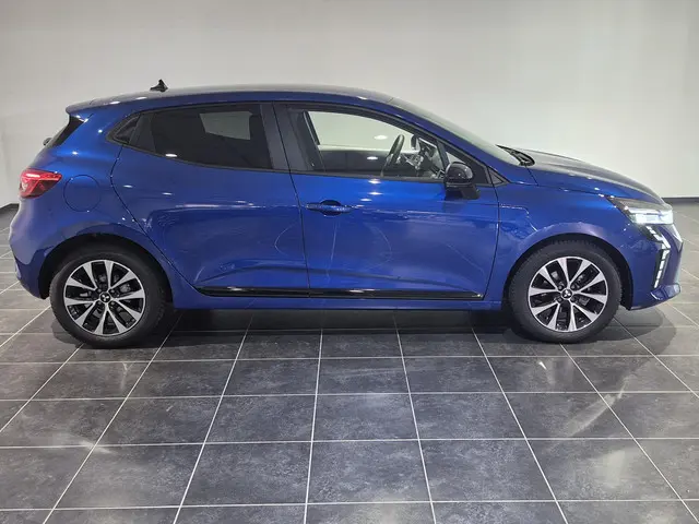 Mitsubishi Colt 1.0T MT Intense 2024 Benzine 18