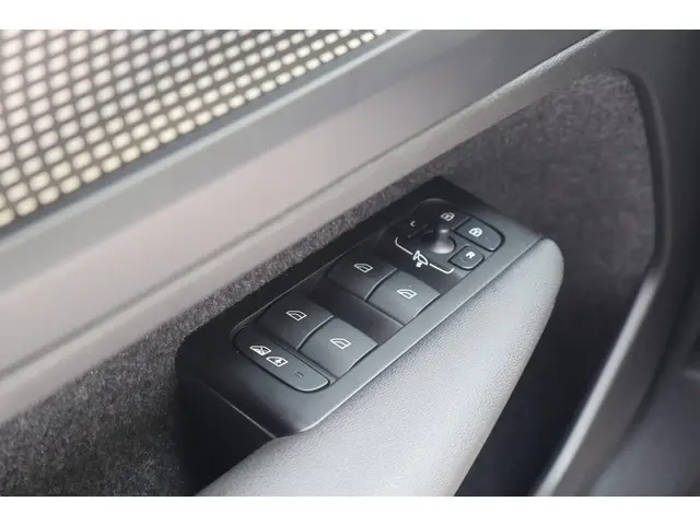 Volvo XC40 Recharge Plus 2022 Elektrisch 31