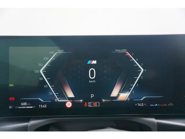 BMW 2 Serie Coupé 218i 2024 Benzine 16