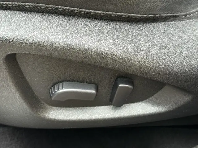 Renault Kadjar 1.2 TCe Bose 2016 Benzine 23