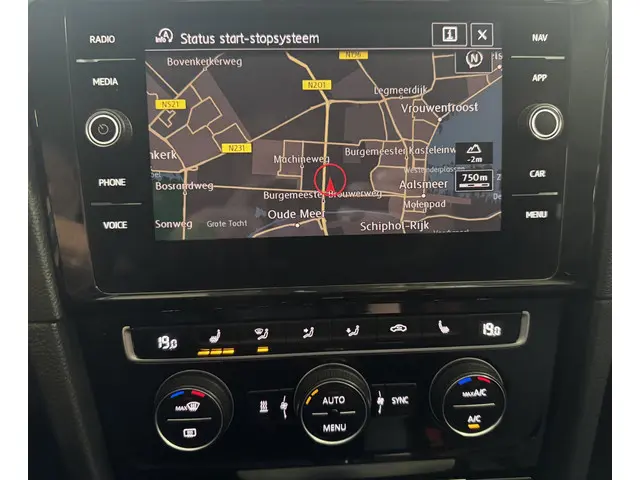 Volkswagen Golf 1.5 TSI Highline 2019 Benzine 13
