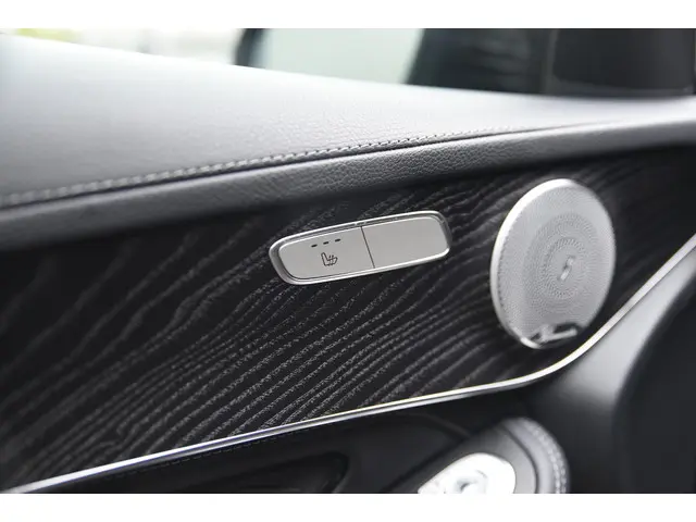 Mercedes-Benz GLC AMG 63 S 4MATIC+ 2018 Benzine 25