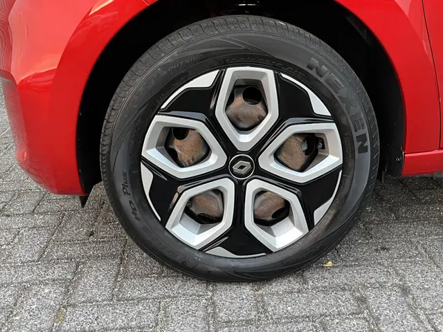 Renault Twingo 1.0 SCe Collection 2019 Benzine 24