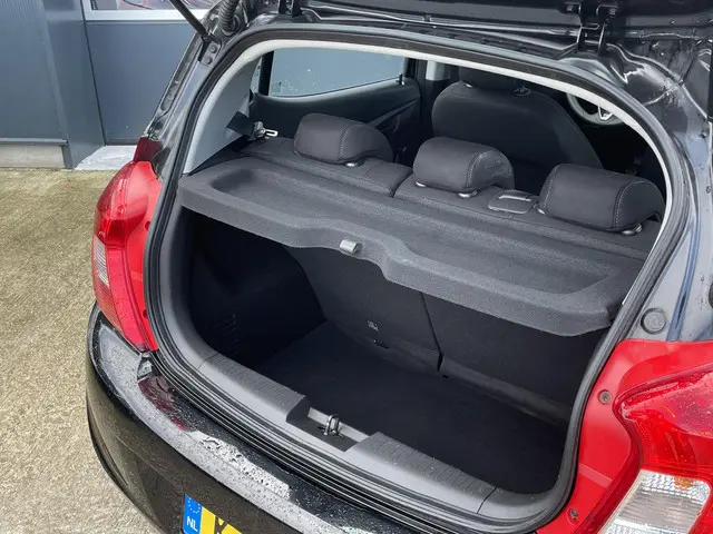 Opel KARL 1.0 ecoFLEX Edition 2016 Benzine 9