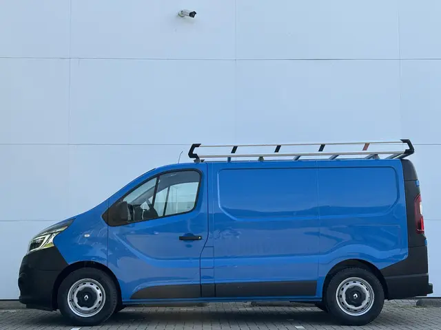 Renault Trafic 1.6 dCi 95 T27 L1H1 Comfort 2020 Diesel 12