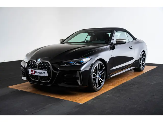 BMW 4 Serie Cabrio M440i High Executive 2023 Benzine 31