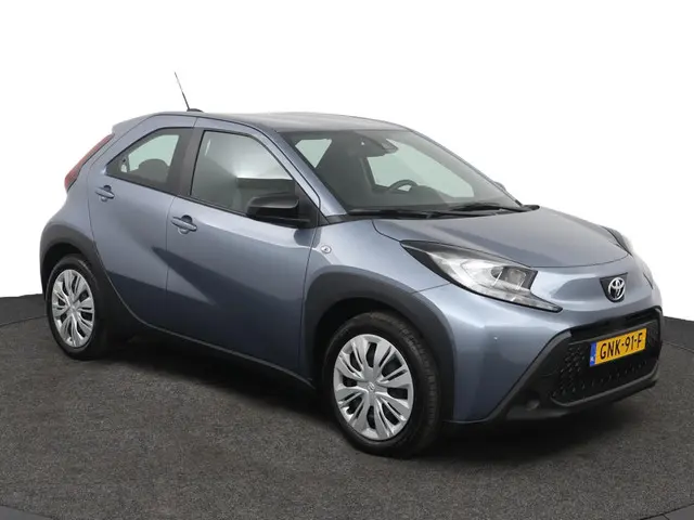 Toyota Aygo X 1.0 VVT-i MT Play 2024 Benzine 14