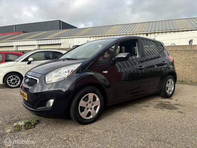 Kia Venga 1.4 CVVT Plus Pack 2013 Benzine 8
