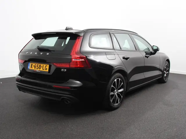 Volvo V60 2.0 B3 Automaat Momentum 2021 Benzine 6