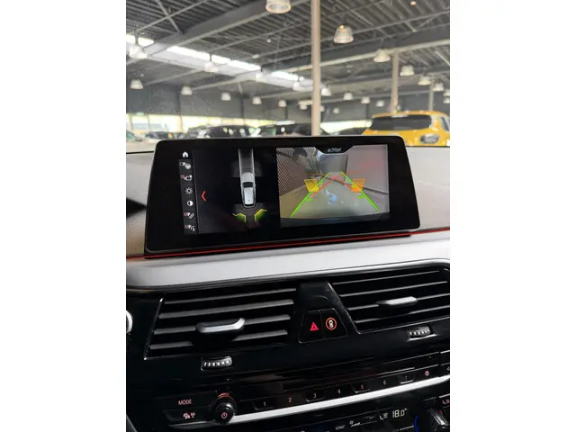 BMW 5 Serie Touring 530i High Executive 2018 Benzine 16