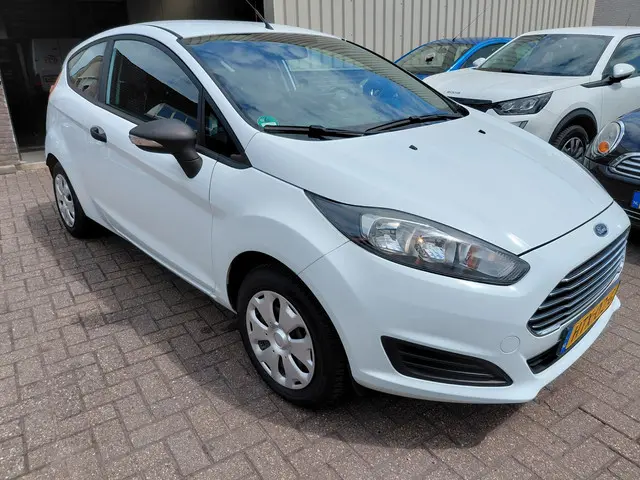 Ford Fiesta 1.25 2015 Benzine 5
