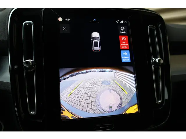 Volvo XC40 B4 Plus Dark 2025 Benzine 49