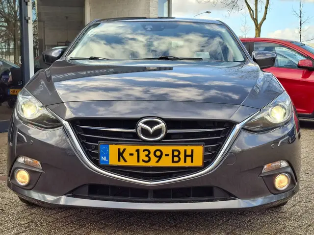 Mazda 3 2.0 GT-M Head Up Navi Pdc Clima 2015 Benzine 28