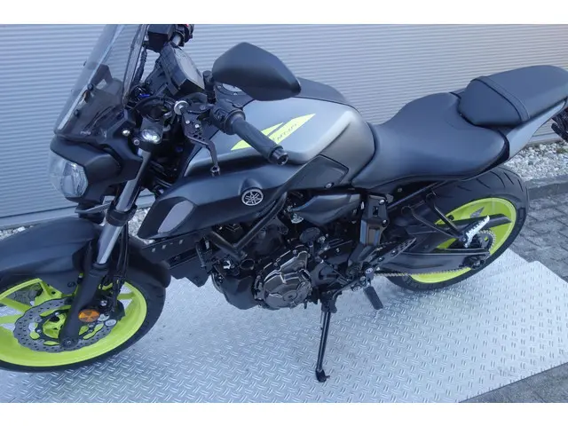 Yamaha MT 07 ABS 2018 Benzine 18