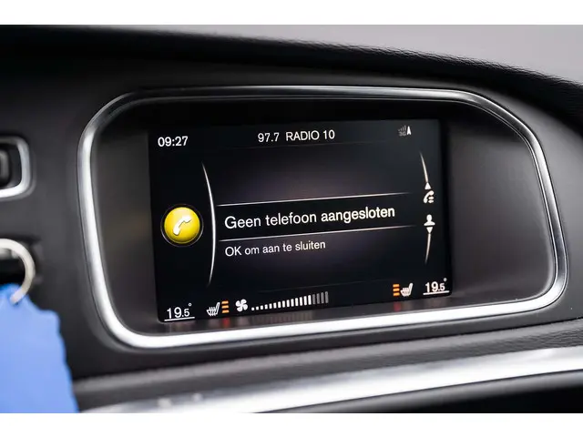 Volvo V40 T2 Polar+ Automaat 2019 Benzine 24