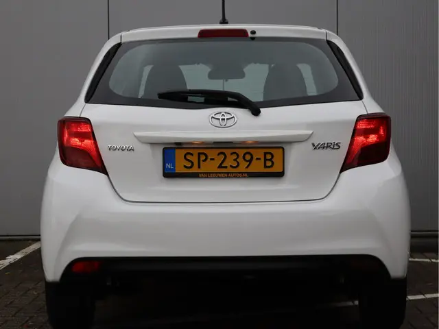 Toyota Yaris 1.3 VVT-i Trend 2016 Benzine 7