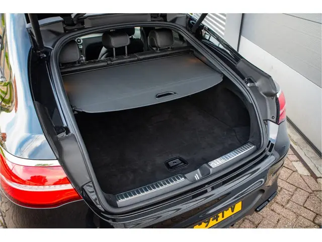 Mercedes-Benz GLC Coupé AMG 63 S 4MATIC+ 2018 Benzine 30