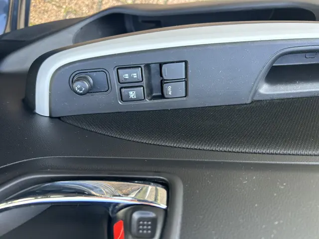 Suzuki Swift 1.2 Select Smart Hybrid 2024 Benzine 7