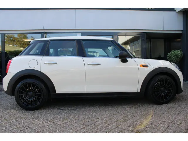 MINI One Mini 1.2 Business 2016 Benzine 6