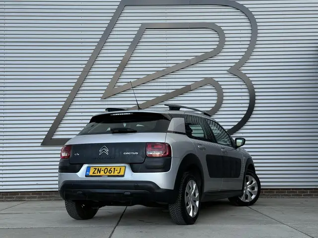 Citroën C4 Cactus 1.2 PureTech 2015 Benzine 3