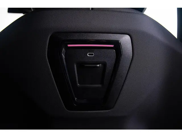 BMW 5 Serie 520i 2024 Benzine 39