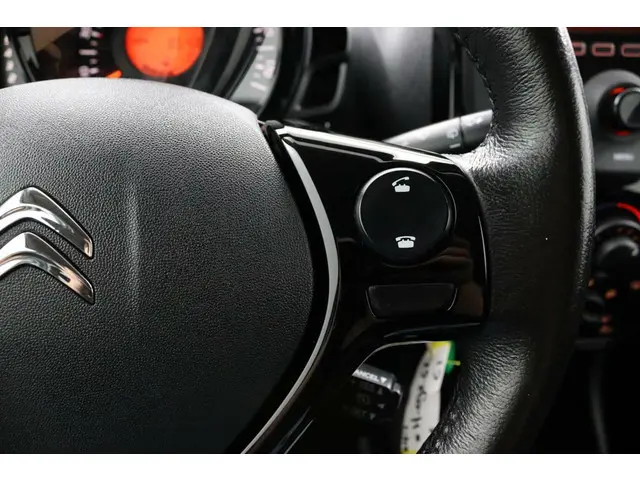 Citroën C1 1.0 VTi Feel grijs 2020 Benzine 16