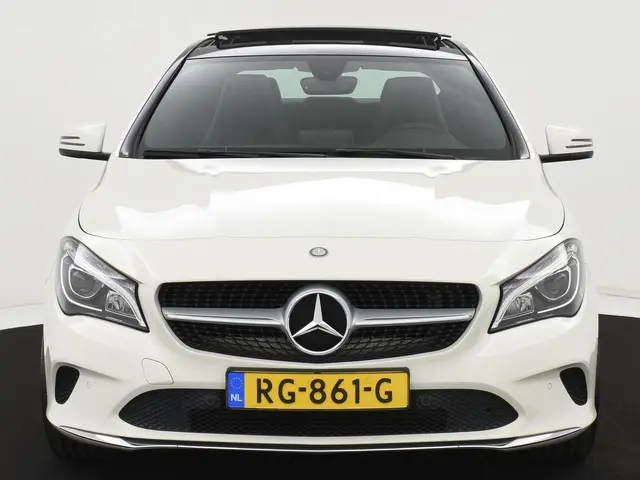 Mercedes-Benz CLA 180 Ambition 2016 Benzine 12