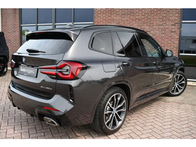 BMW X3 xDrive30e M-Sport 2021 Hybride Benzine 76