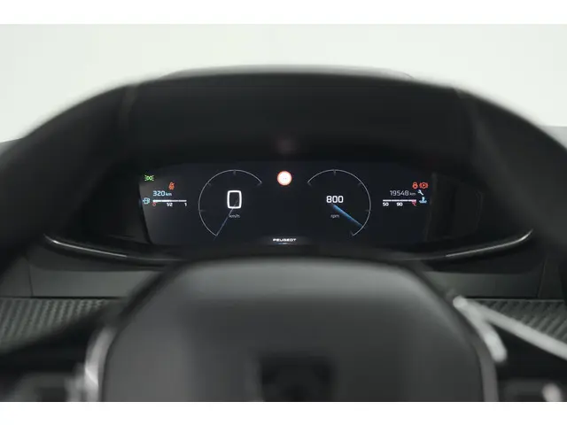 Peugeot 208 PureTech 100 Allure 2024 Benzine 40