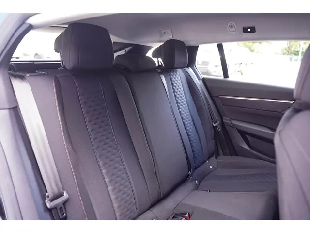 Peugeot 508 SW 1.5 HDI Active Pack 2022 Diesel 51
