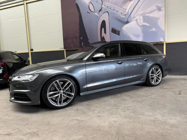 Audi S6 2