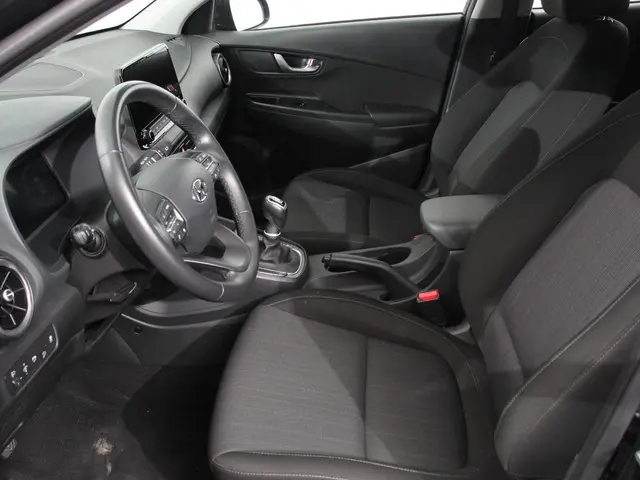 Hyundai Kona 1.0 T-GDI Comfort 2023 Benzine 26