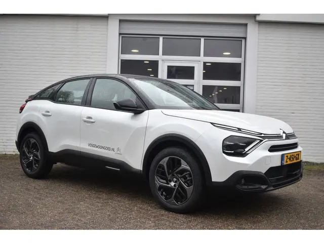 Citroën C4 Puretech 130 EAT8 Automaat Plus 2024 Benzine 8