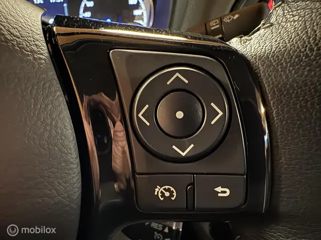 Toyota Yaris 1.5 VVT-i Dynamic AUTOMAAT! 2019 Benzine 27