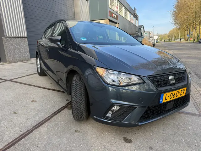 SEAT Ibiza 2