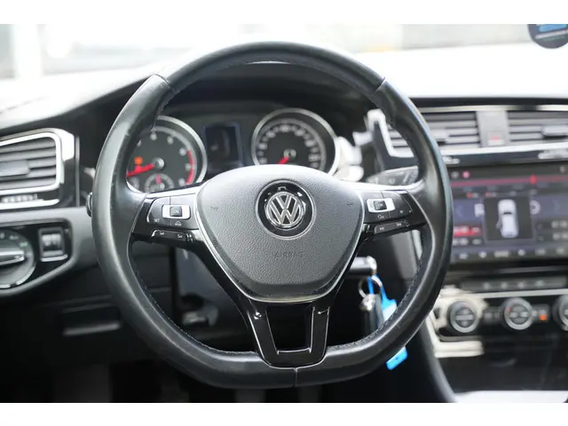 Volkswagen Golf 1.2 TSI Highline 2013 Benzine 10
