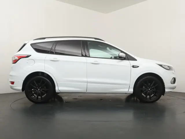 Ford Kuga 1.5 EcoBoost ST Line 2019 Benzine 6