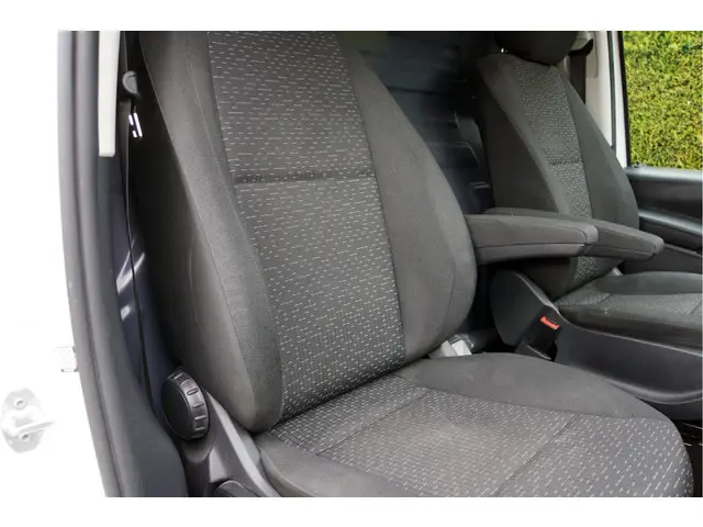 Mercedes-Benz Vito Vito 114 CDI 2024 Diesel 12