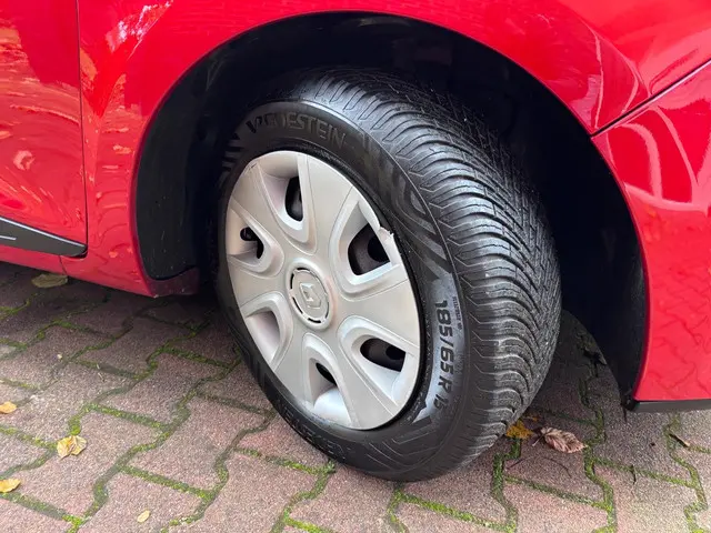 Renault Clio Estate 0.9 TCe Expression 2014 Benzine 5