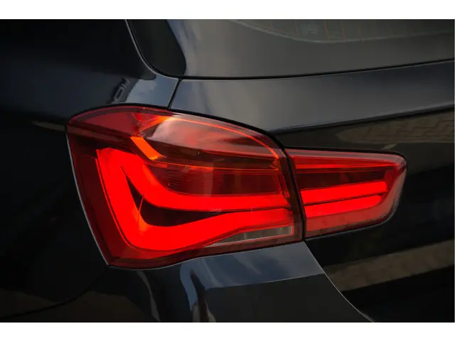 BMW 1 Serie 118i High Executive M Sport 2017 Benzine 24