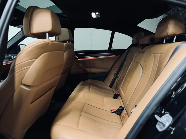 BMW 5 Serie 520i High Exe. M-Sport Plus 2021 Benzine 5