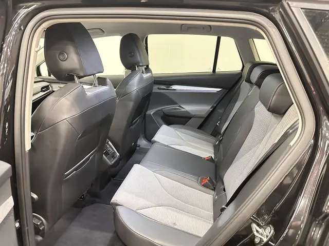 Škoda Enyaq iV 60 2022 Elektrisch 6