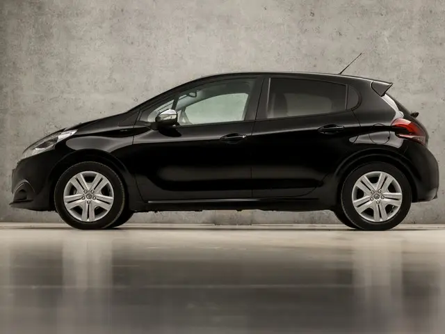 Peugeot 208 1.2 PureTech Sport 2019 Benzine 2