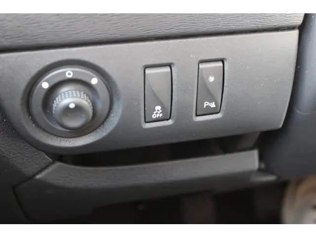 Dacia Lodgy 1.3 TCe Tech Road 7p. 2019 Benzine 21