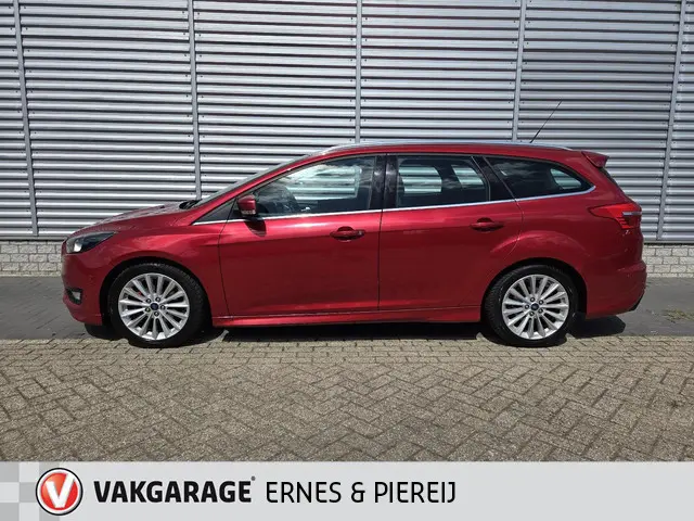 Ford Focus Wagon 1.0 ST LINE 2015 Benzine 3