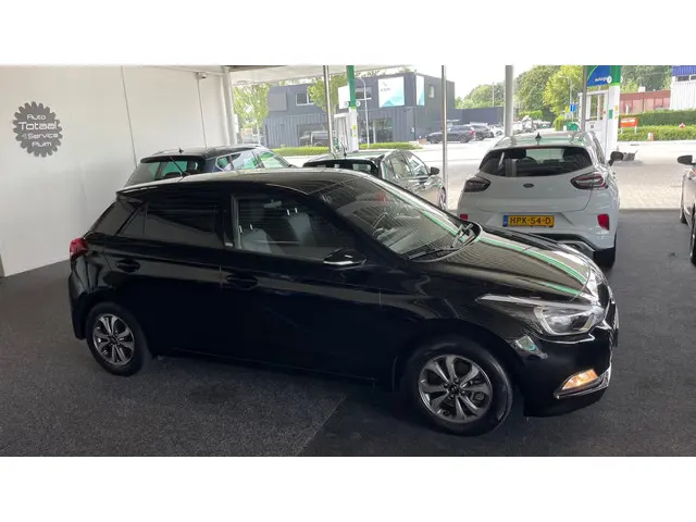 Hyundai i20 1.0 T-GDI Comfort 2018 Benzine 9